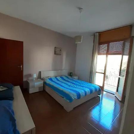 The Awesome House With The Bomber Cat Apartment ลูโก ภายนอก รูปภาพ