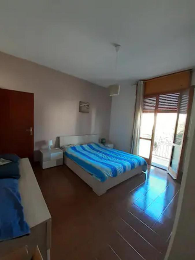 The Awesome House With The Bomber Cat Apartment ลูโก ภายนอก รูปภาพ